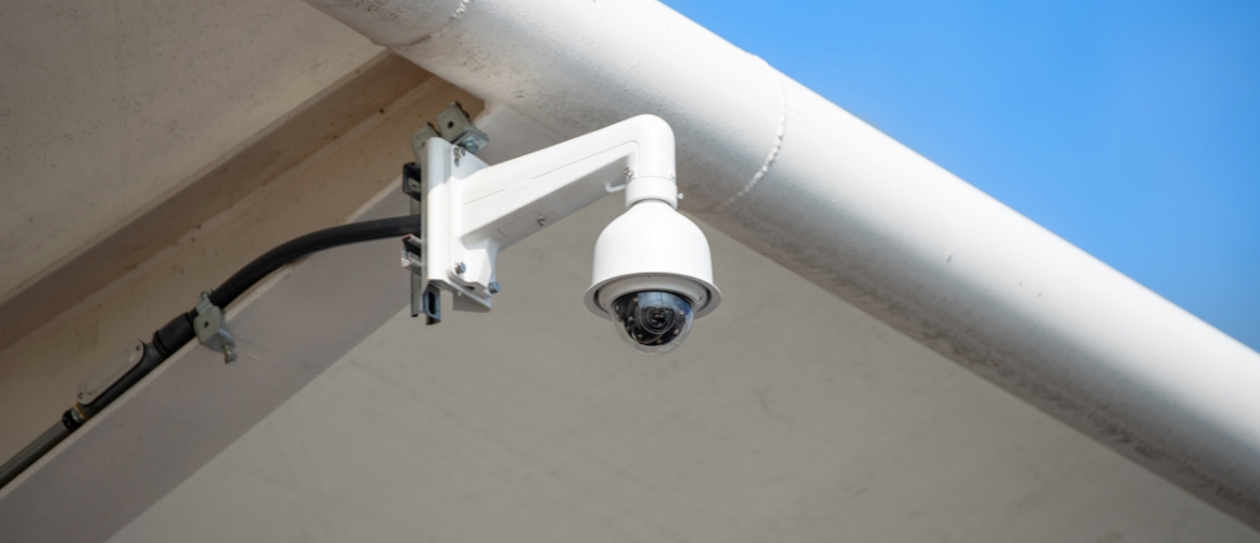 At Raleigh-Durham International Airport, the S2 smart sensor complements our M5 sensors to ensure a seamless parking experience in the parking garage and on the rooftop, expending the reach of intelligent parking guidance.