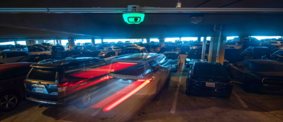 Rethinking Your Ride to the Airport: Drive or Rideshare?