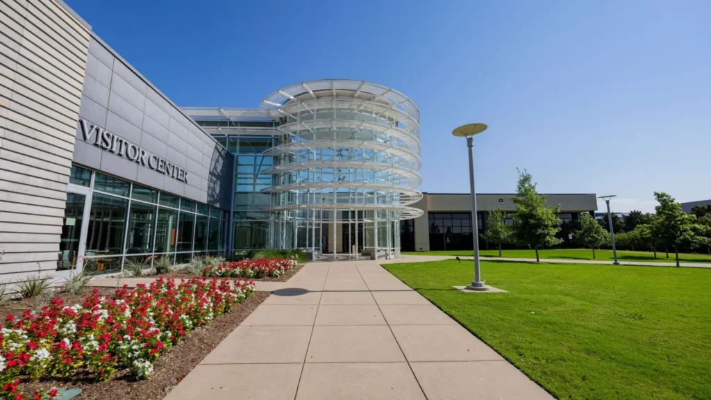 UT Dallas visit center building on campus